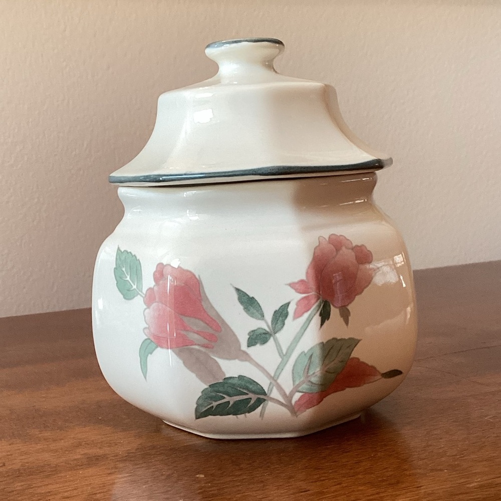 Mikasa Silk Flowers sugar bowl with lid